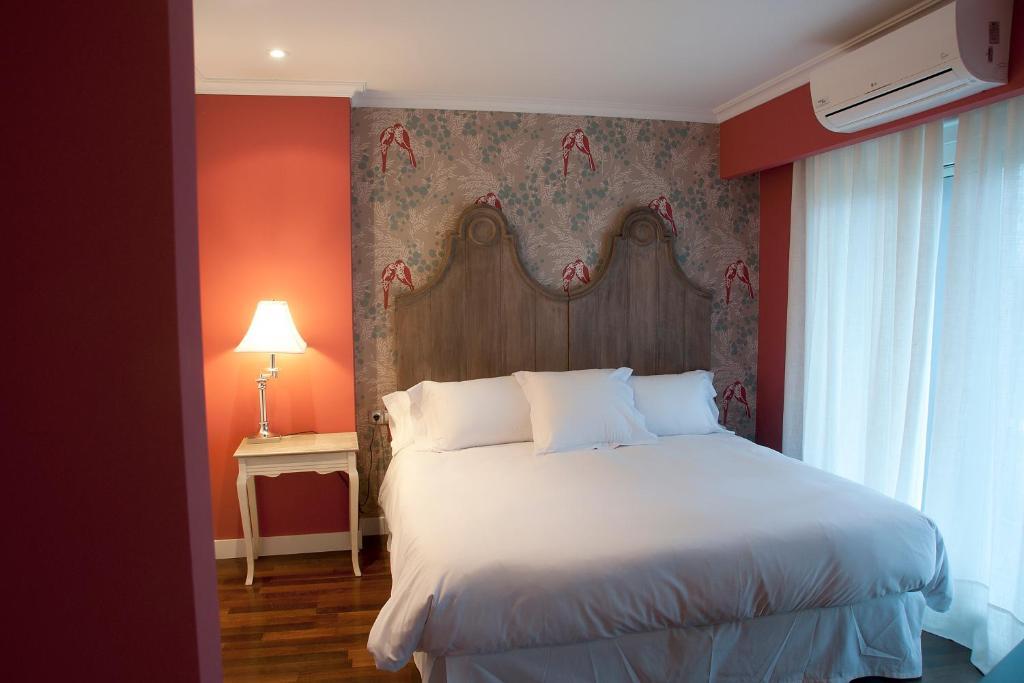 El Jardin De Vikera Guest House San Andres de Montejos Bilik gambar